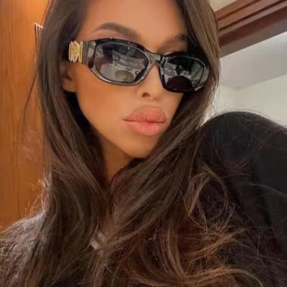 🎉Last Pair New Rectangle Frame Fashion Lux Designer Sun Glasses UV400 - Picture 3 of 16